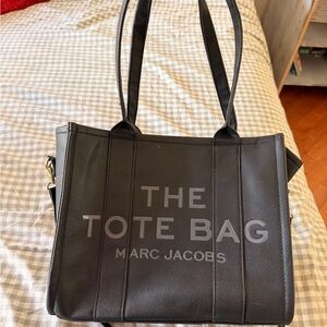 Marc Jacobs Black 'The Tote Bag' Leather Tote